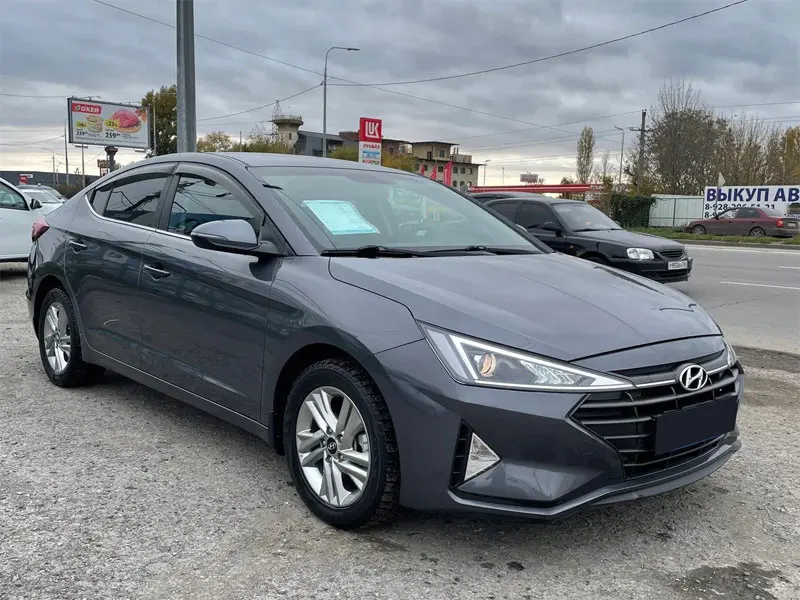 Hyundai Elantra #734