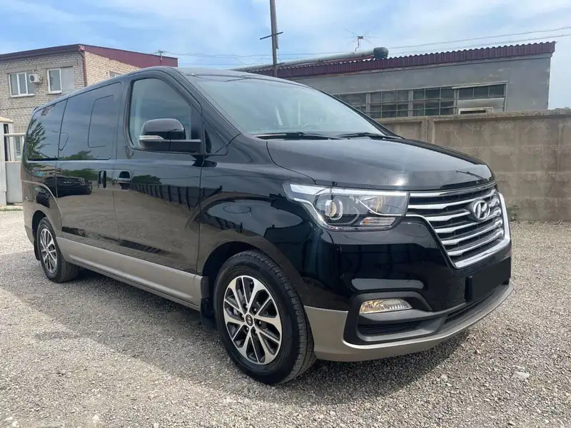 Hyundai H1 #1201