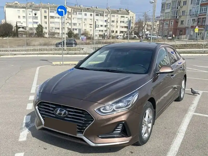 Hyundai Sonata #209