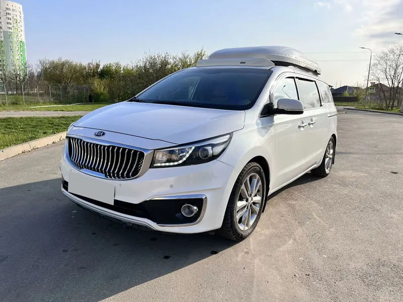 Kia Carnival #1027