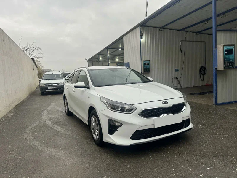 Kia Ceed #1782