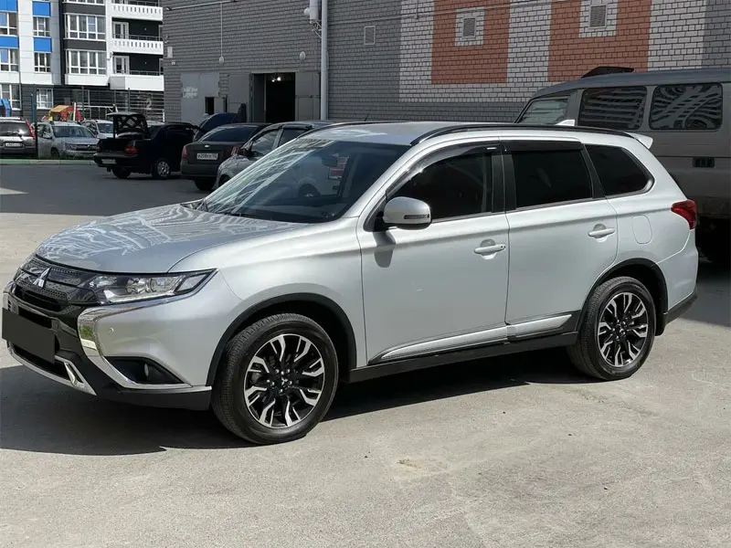 Mitsubishi Outlander #296