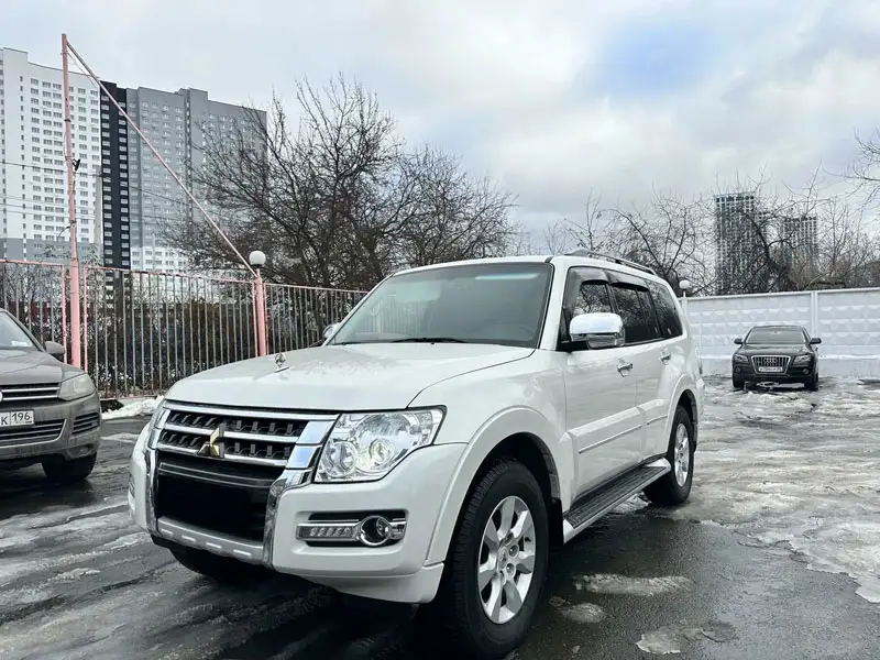 Mitsubishi Pajero #1794