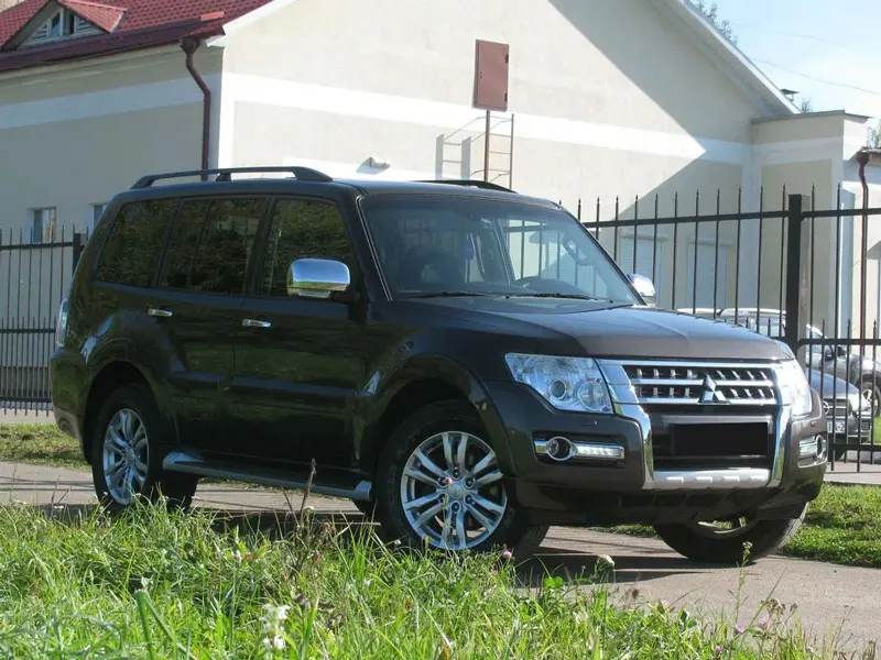 Mitsubishi Pajero #1795