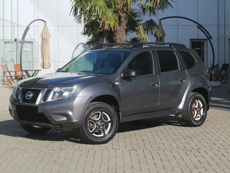 Nissan Terrano #1798