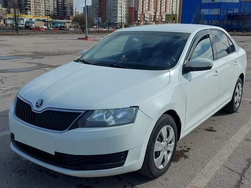 Skoda Rapid #215