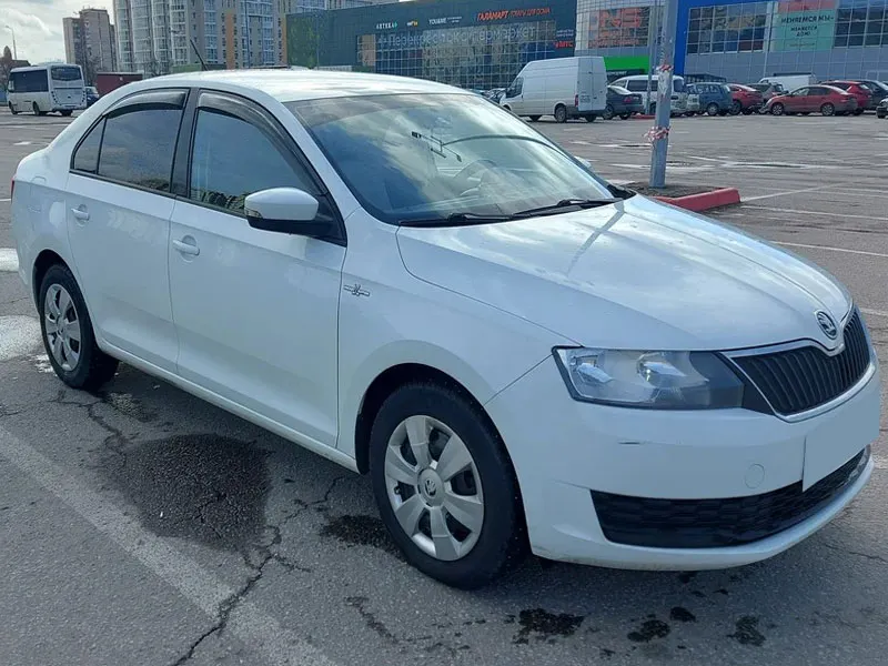 Skoda Rapid #1677